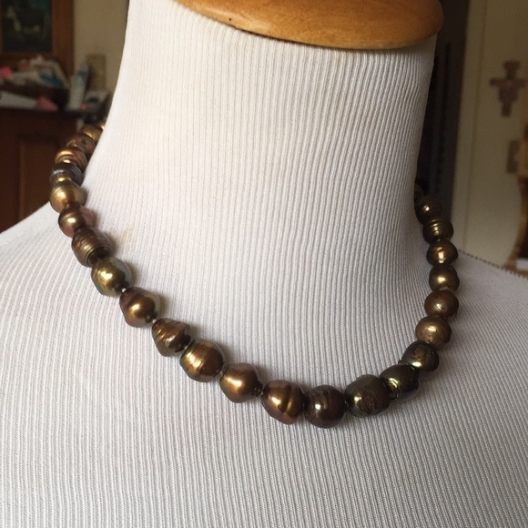 Jewelry - Freshwater Pearl Necklace